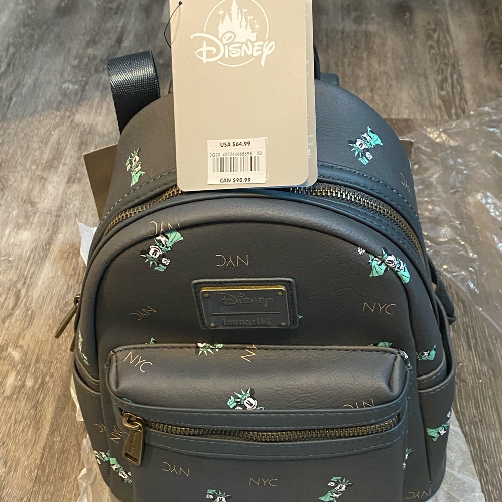 Loungefly Statue of Liberty Mickey Backpack